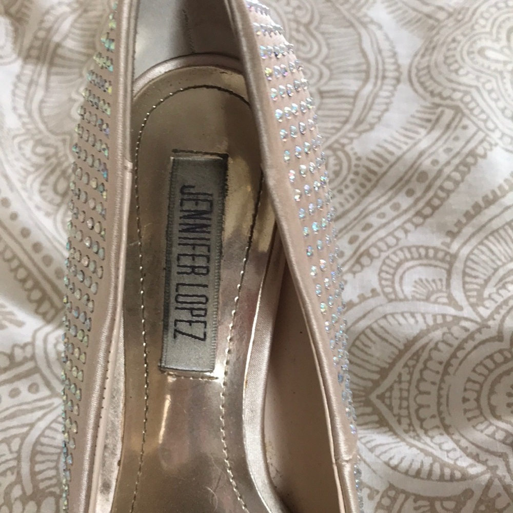 High heels - Picture 2 of 3